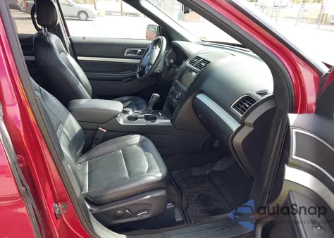 2017 Ford Explorer Xlt z USA, uszkodzony, nr VIN 1FM5K8D87HGD10627